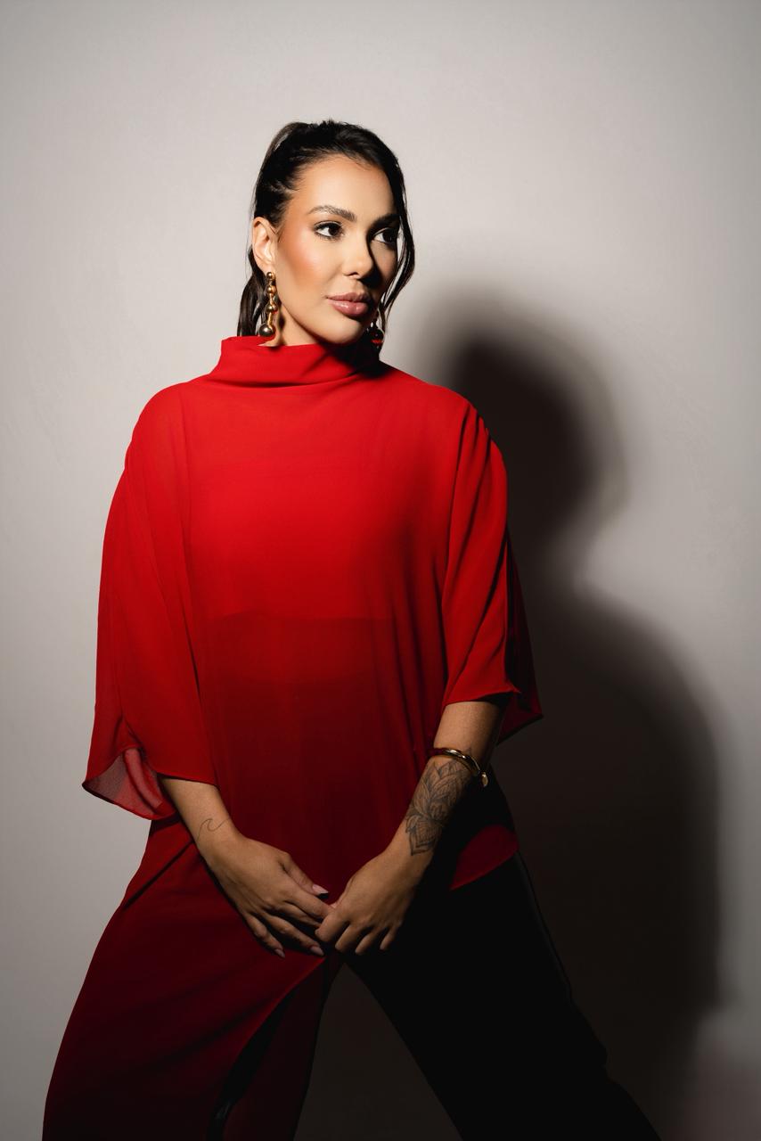 Dra. Nathália Dabés — Farmacêutica Esteta